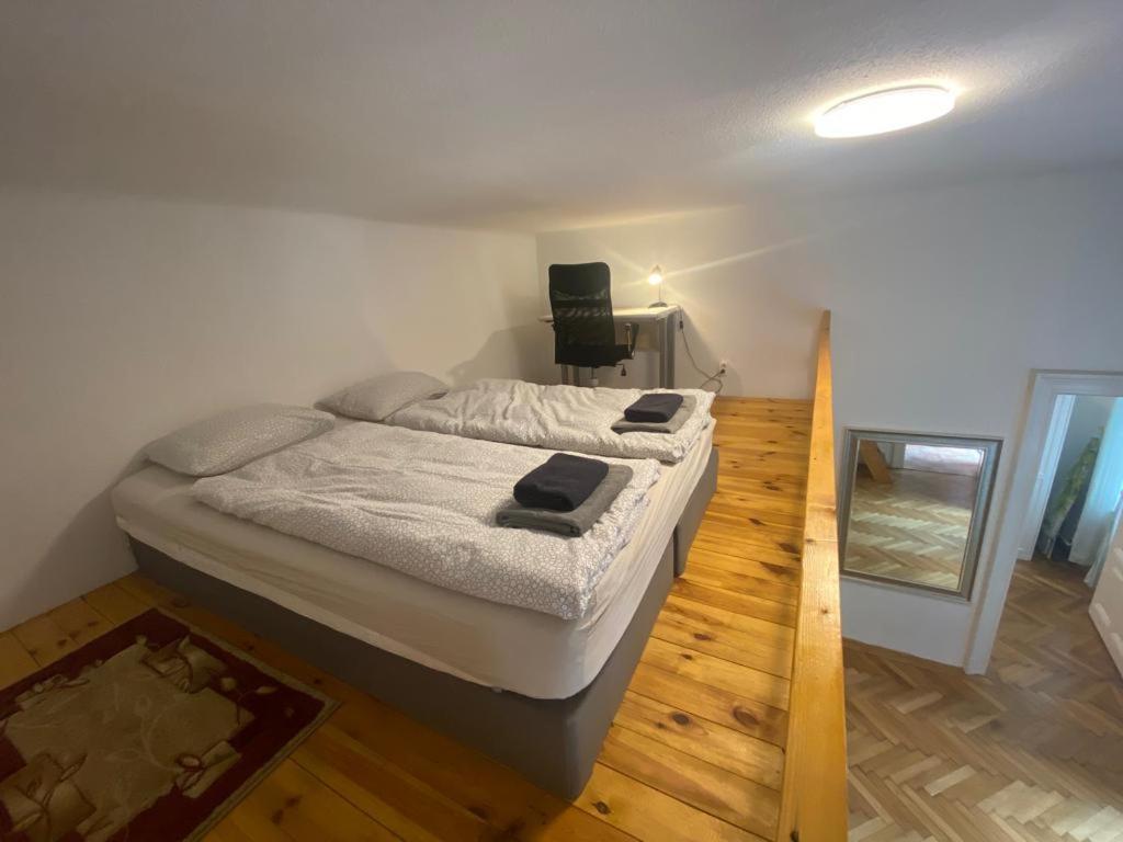 Ac With Free Parking At Acacia St, City Center Budapeşte Dış mekan fotoğraf