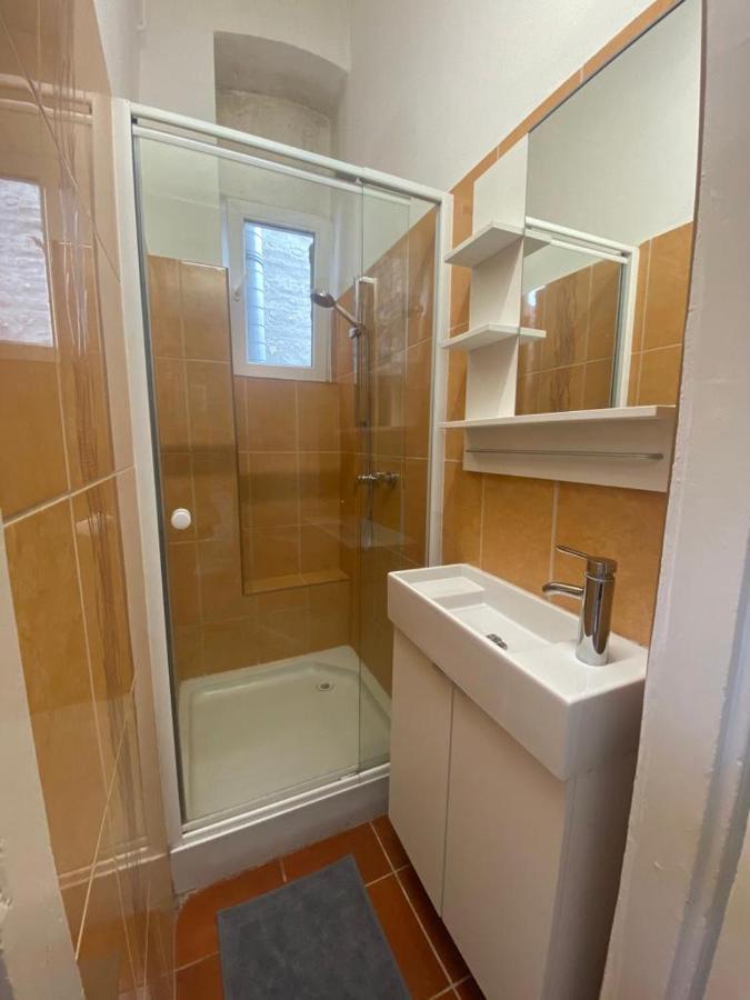 Ac With Free Parking At Acacia St, City Center Budapeşte Dış mekan fotoğraf