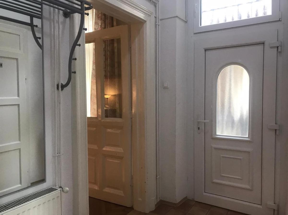 Ac With Free Parking At Acacia St, City Center Budapeşte Dış mekan fotoğraf
